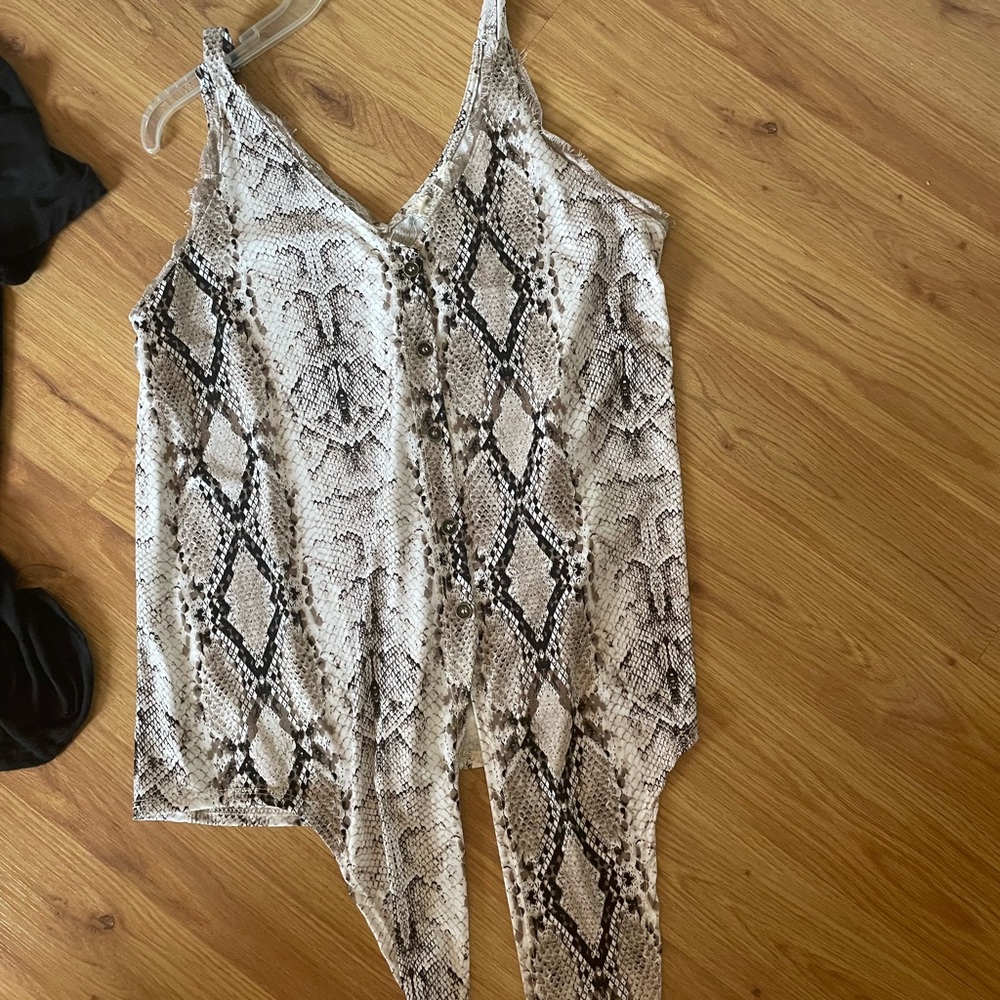 Snakeskin tie front blouse!